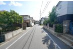 【前面道路含む現地写真】 | 前面道路５m（2025年10月）撮影