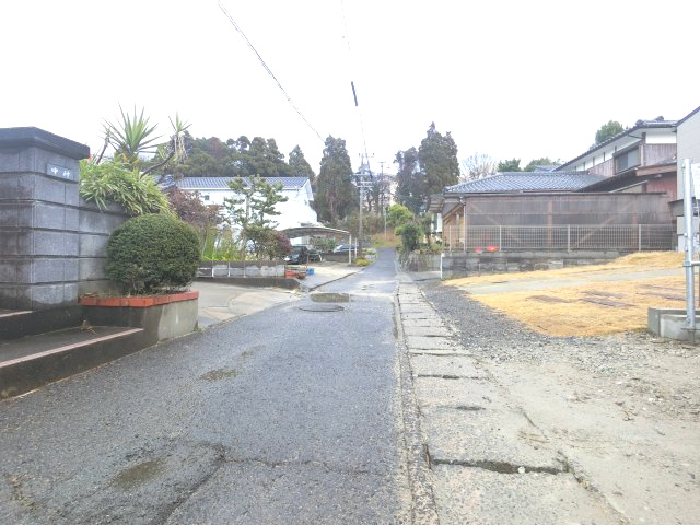 唐津市東町　第１の前面道路含む現地写真