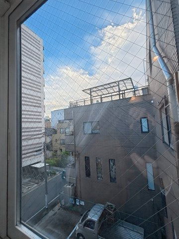 台東区浅草4丁目　中古戸建の展望|現地写真

現地ご見学希望・資料請求などお気軽にお問い合わせ下さい！
03-5990-5201