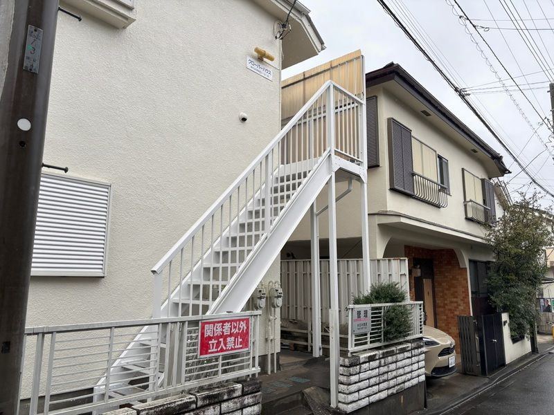 クローバーハウスの外観