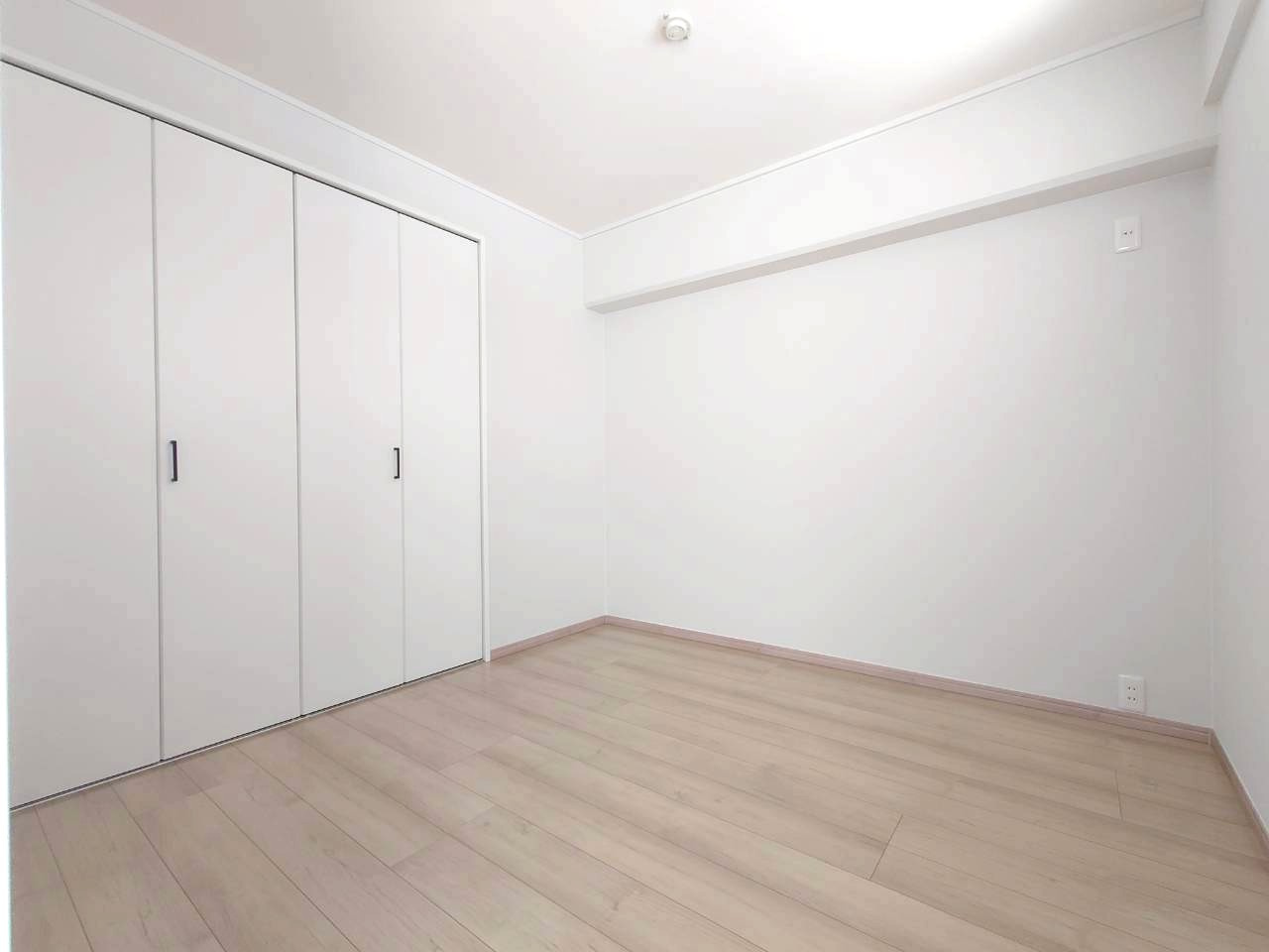 近鉄向島駅まで徒歩８分の立地●リフォーム完了の美室●向島ニュータウン第３街区Ｇ棟の洋室|洋室