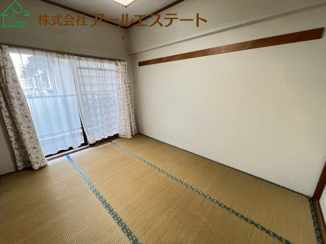 プレステージ姫路Ⅱ　山陽電鉄「手柄駅」徒歩7分の和室