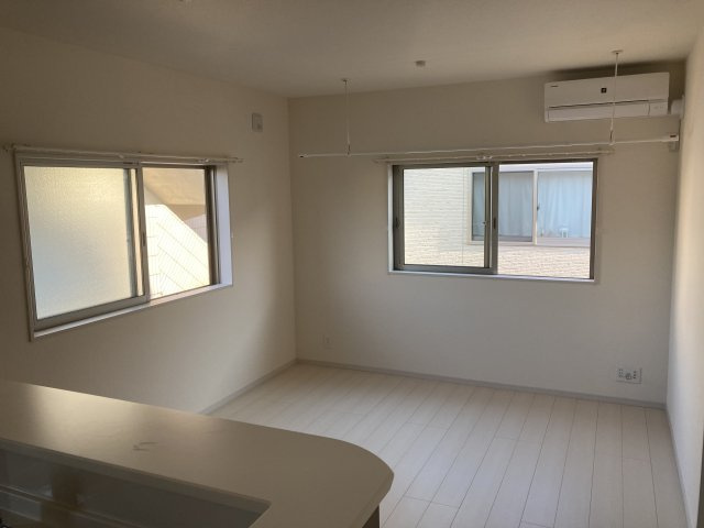 リーブルファイン八丁目1号棟の居間・リビング