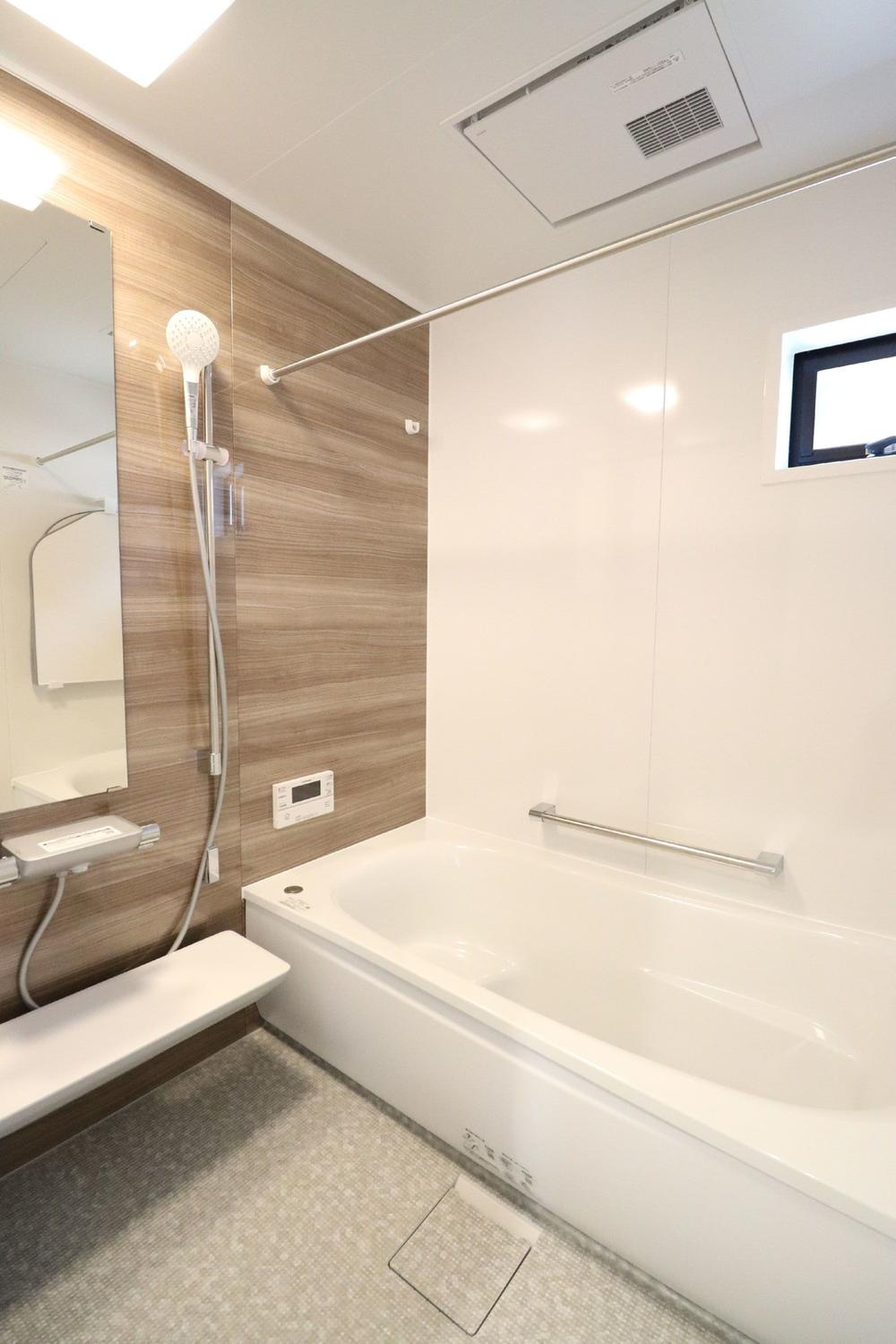 LAVIE土居田　2502Bの浴室