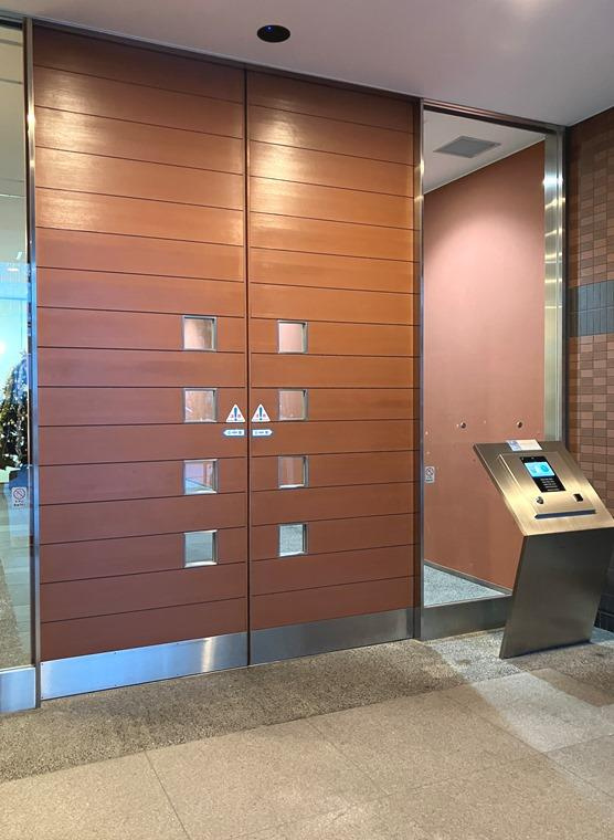 パークタワー秋葉原のエントランス