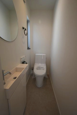 桜上水5丁目・中古戸建のトイレ