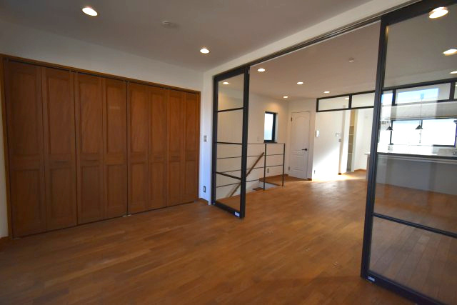 桜上水5丁目・中古戸建の居間・リビング