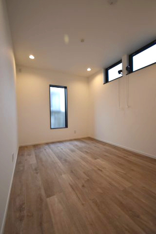 桜上水5丁目・中古戸建の洋室