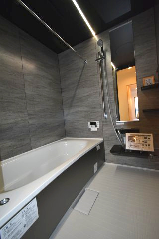 桜上水5丁目・中古戸建の浴室