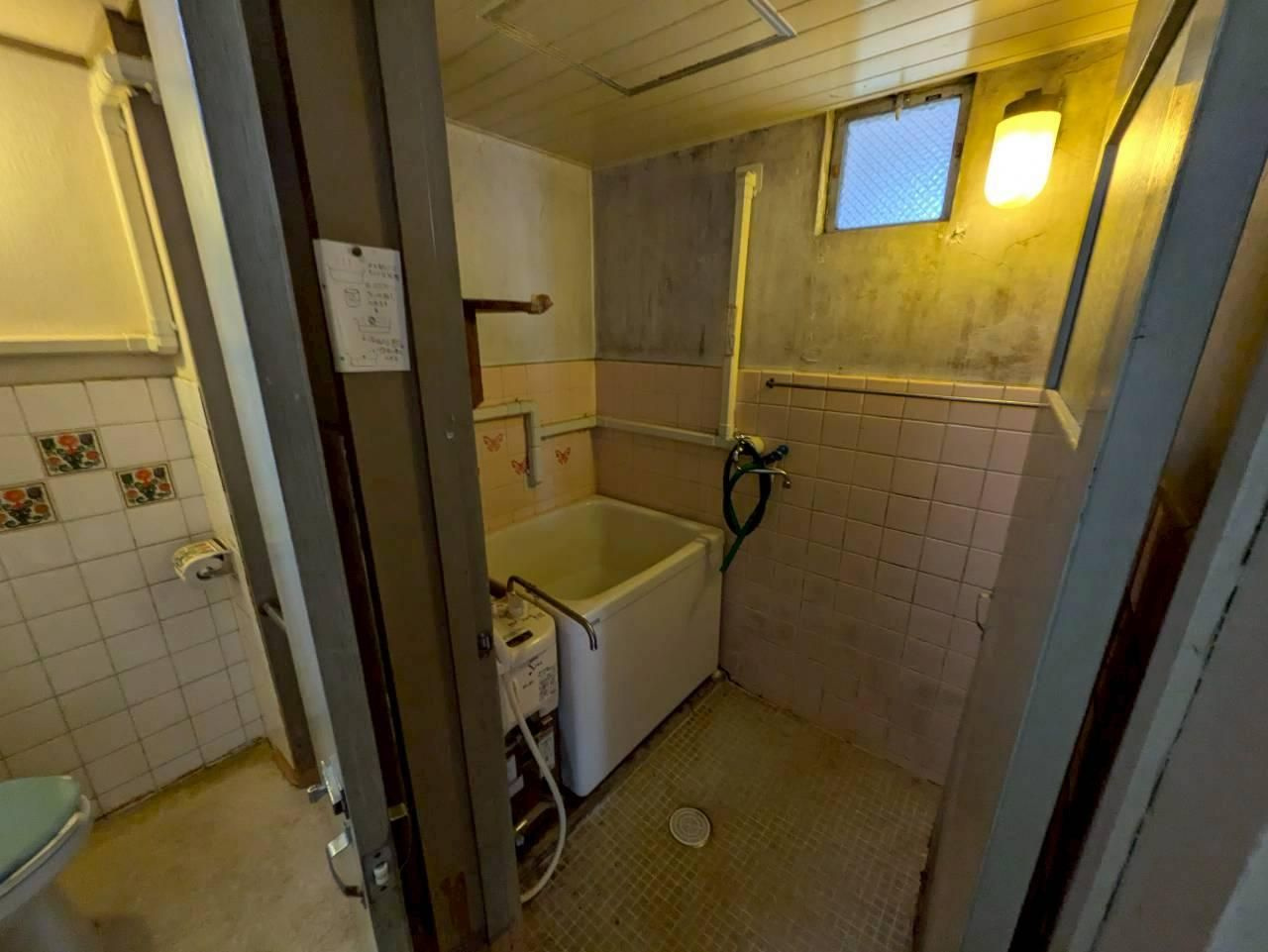 調布市染地３丁目の中古マンションの浴室