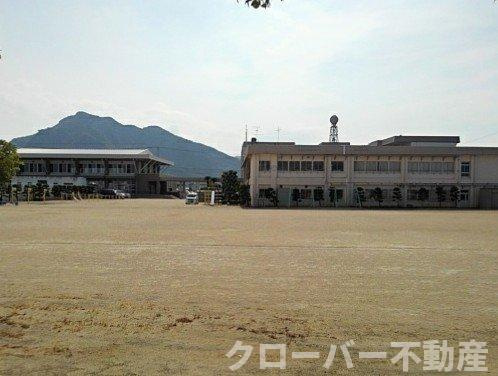 リブ・サンフラウァ　Ｂの周辺|多度津町立四箇小学校まで650m