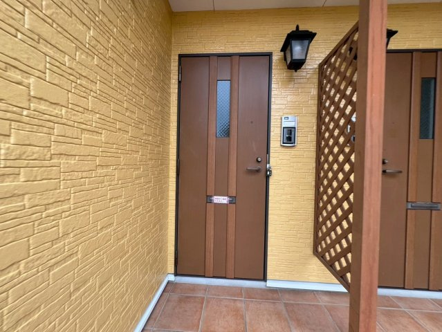 ジャン・ピュールⅥの玄関