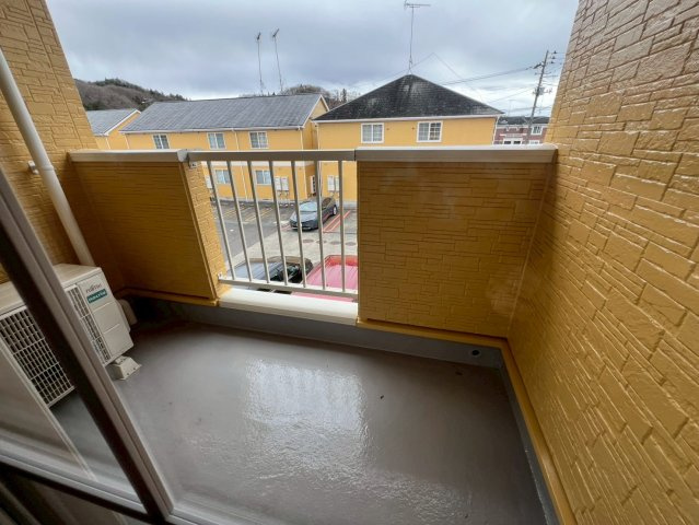 ジャン・ピュールⅥのバルコニー