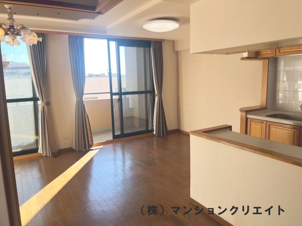 アパガーデンコート米松の居間・リビング|LDK13.7帖