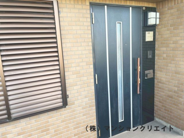 アパガーデンコート米松の玄関|外玄関です