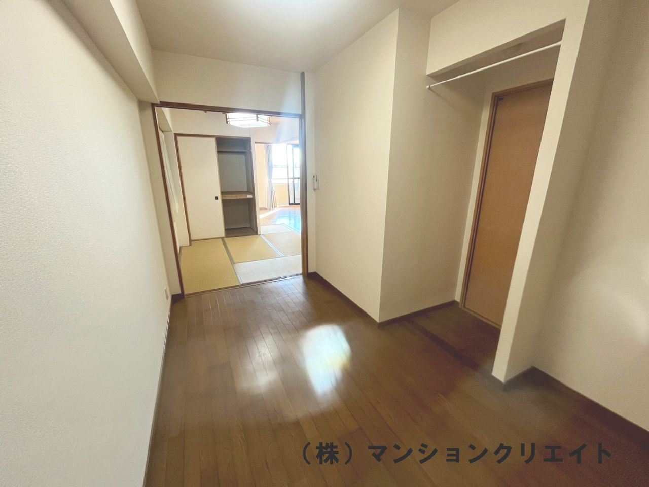 アパガーデンコート米松の洋室|和室とは引き戸でつながっています