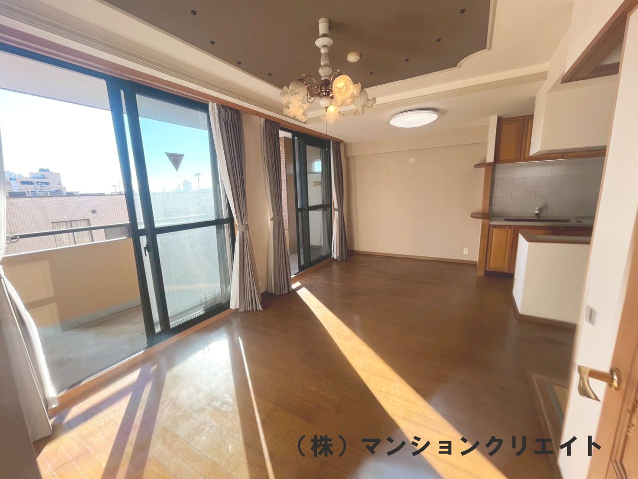 アパガーデンコート米松の居間・リビング|LDK13.7帖