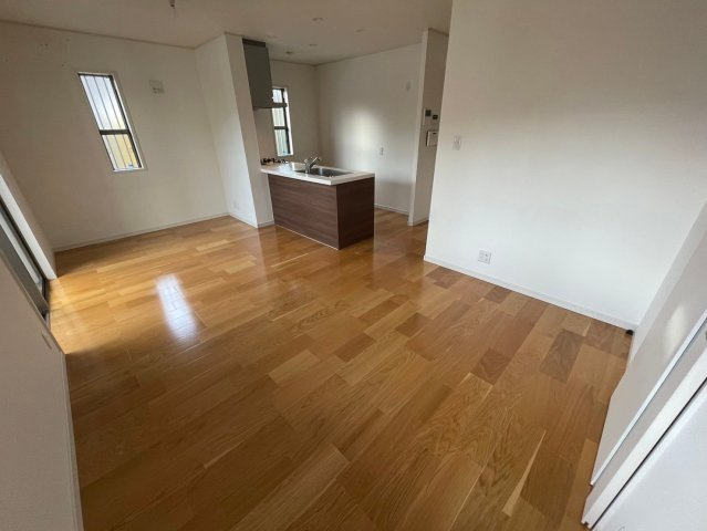 フェリーチェ北青木の居間・リビング