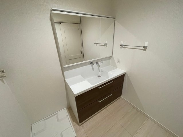 フェリーチェ北青木の独立洗面台