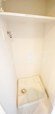 【設備】 | ヴォーガコルテ池袋サンテスタ | 室内洗濯置き場です。