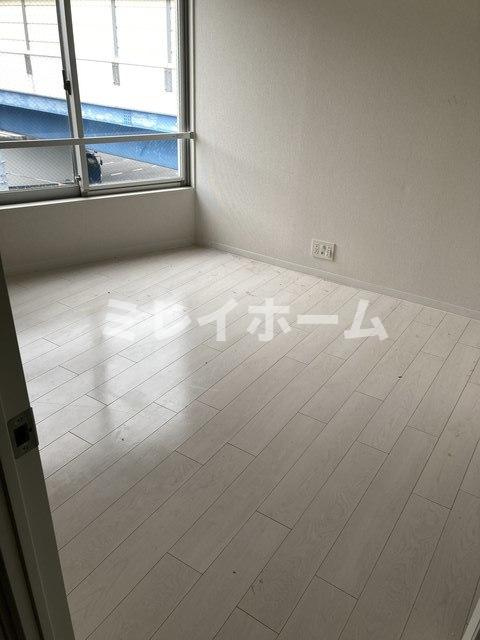 PARK SIDE SPEC Den-en chofuの居間・リビング