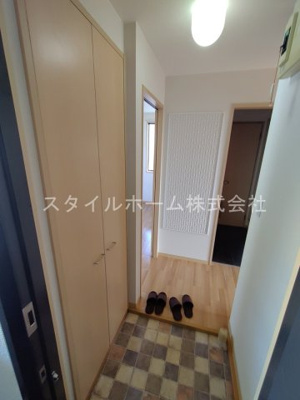 【玄関】 | ライズコートB