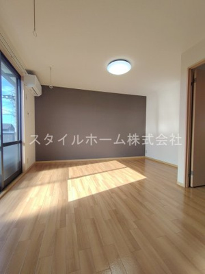 【居間・リビング】 | ライズコートB