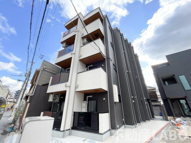 F Normalis SEAMの外観