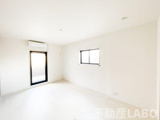 F Normalis SEAMの内装