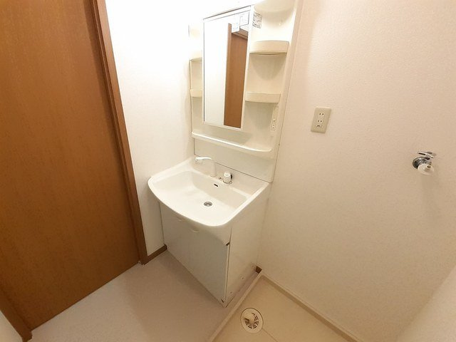 エスポアールパートⅢの洗面所