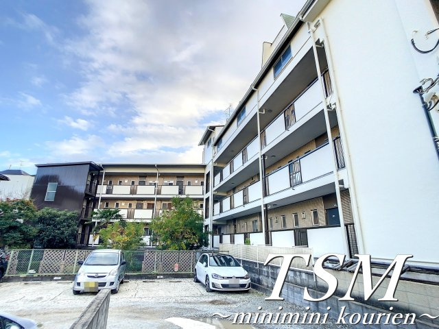 コーポラス喜山荘の外観