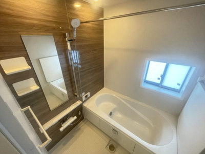 【浴室】 | うるま市豊原2期（全3棟）1号棟 | 1号棟　浴室換気乾燥機付き♪