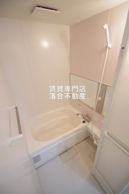 【浴室】 | フレイル | 落ち着いた空間のお風呂♪