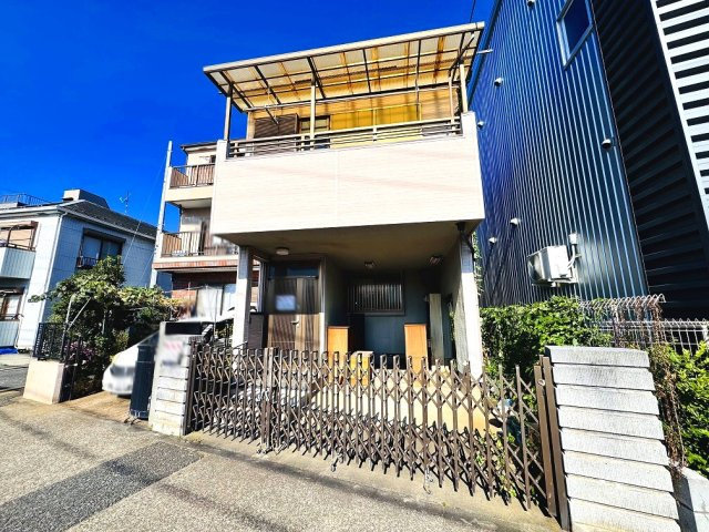 【外観】 | 板橋区四葉2丁目　中古一戸建住宅　（成増店） | 自然に囲れた住宅街で始める新生活