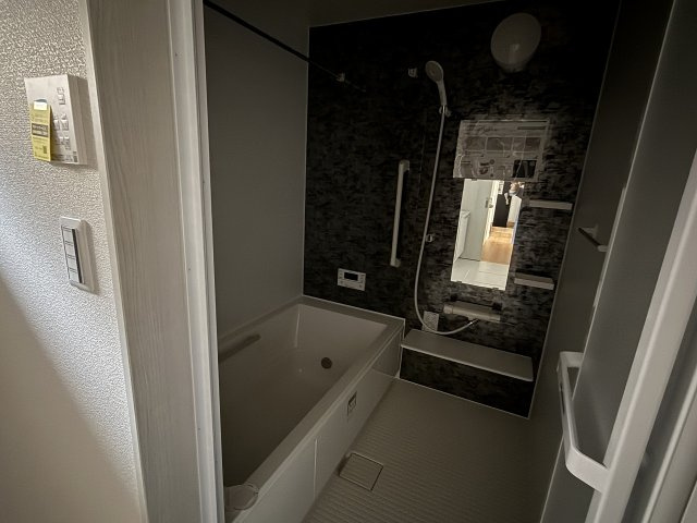二丈深江7丁目　新築戸建　2棟の浴室