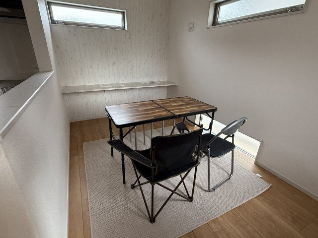 二丈深江7丁目　新築戸建　2棟の居間・リビング