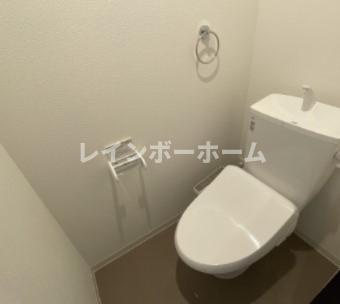 ジーメゾン大宮日進ウエストのトイレ