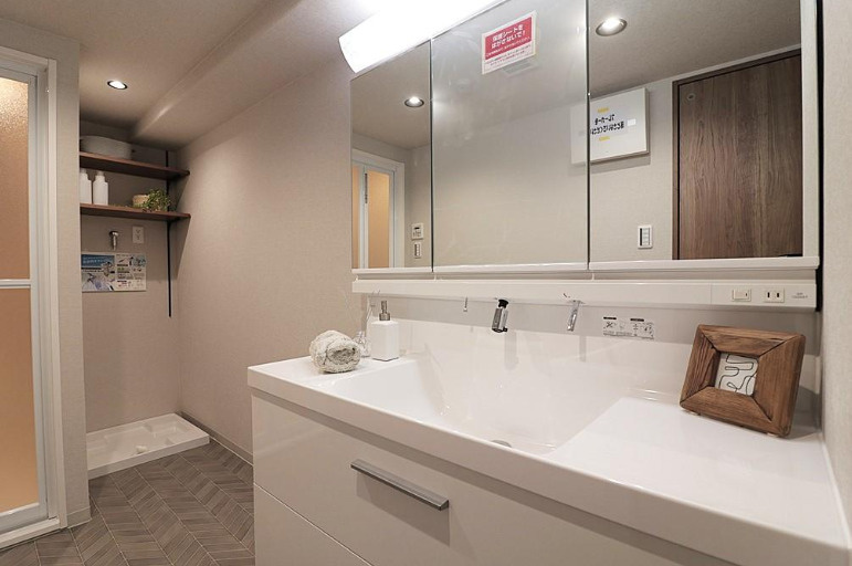 グランフェルティ本山の洗面所