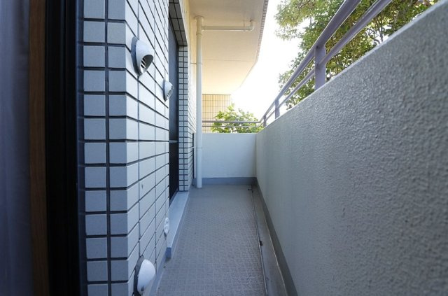 グランフェルティ本山のバルコニー