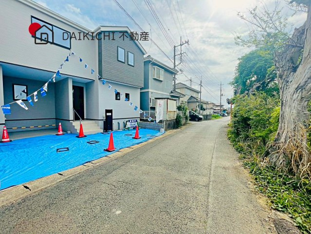 【前面道路含む現地写真】 | LIGNAGE 白岡市岡泉　新築戸建　全1棟　1号棟
