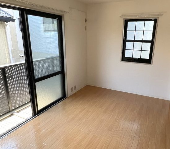 リビング清水町の居間・リビング