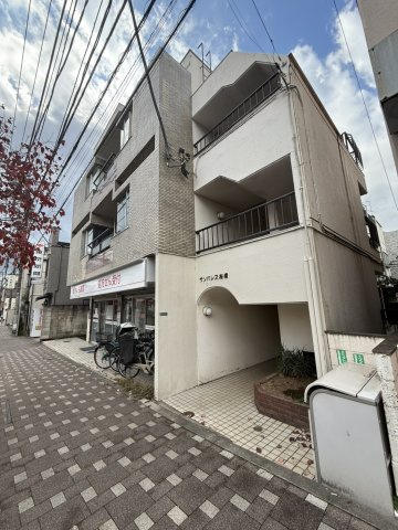 武蔵野市境４丁目の中古マンションの外観