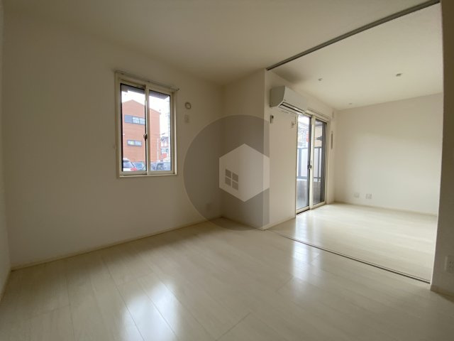 東大阪市御厨南３丁目のハイツの寝室