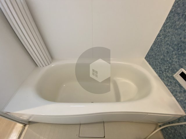 東大阪市御厨南３丁目のハイツの浴室