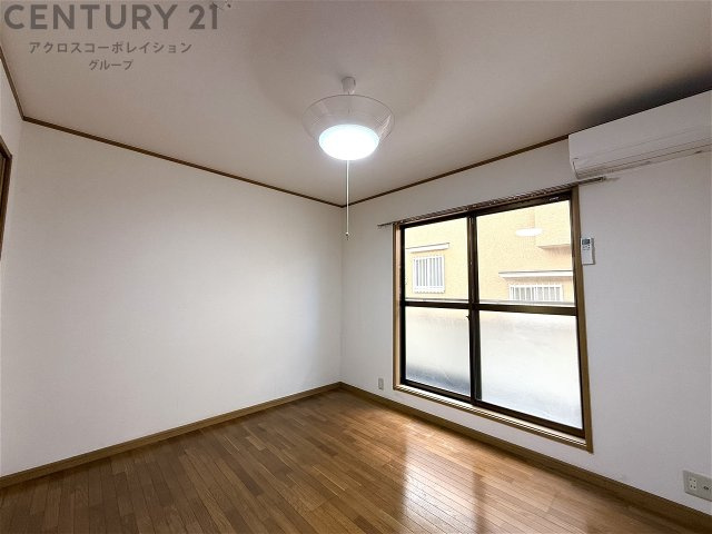 エアコン付きで快適に過ごせます♪