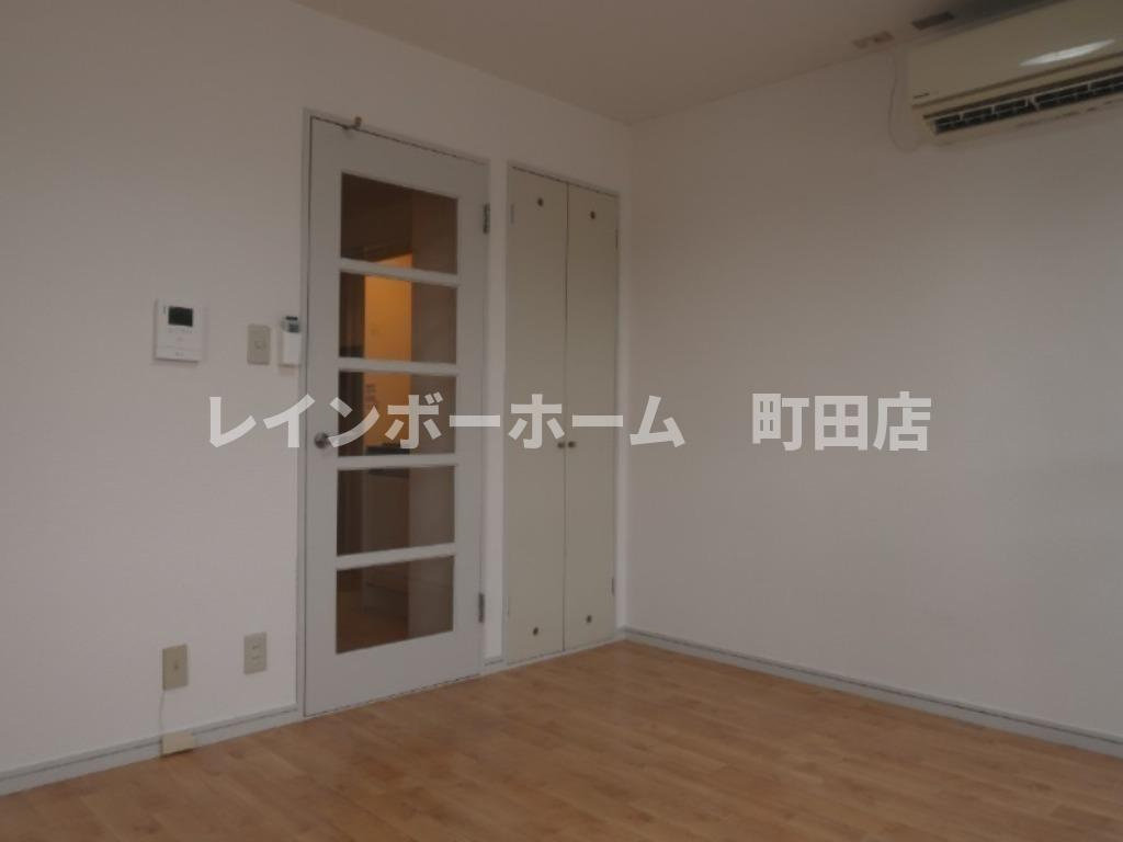 レイクトップ鶴川※初期費用分割あと払いサービス利用可能物件の洋室