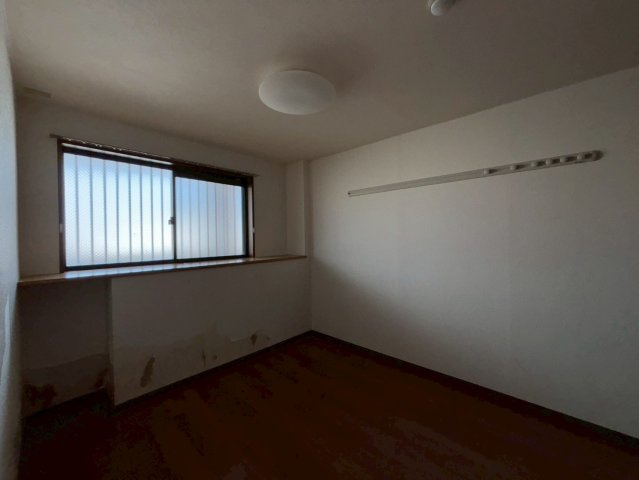 ラフィーネの洋室