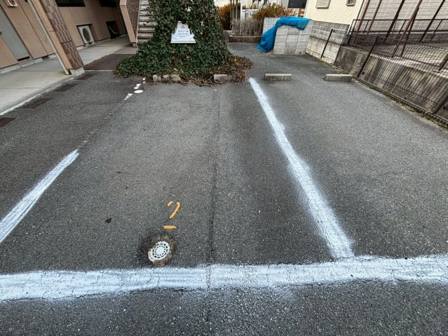 ラフィーネの駐車場