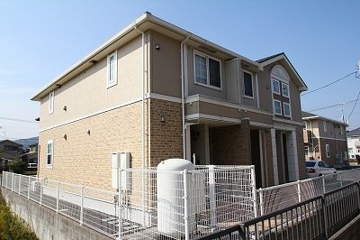 レ・フレ－ル　Ｂの画像