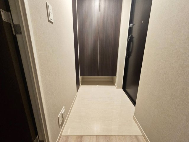 ベイシティタワーズ神戸WESTの玄関|落ち着いた玄関です